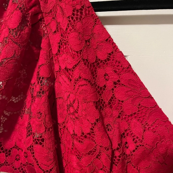 Ever New Red Lace Midi Dress - Picture 4 of 5